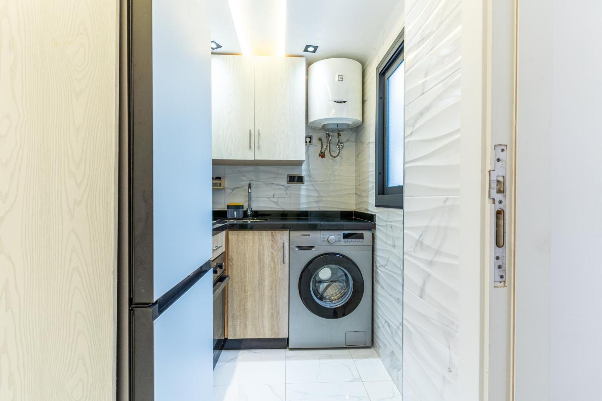 Hot Appar Luxury Suitemar M'dik Exteriör bild
